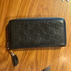 Gucci Wallet Good Condition